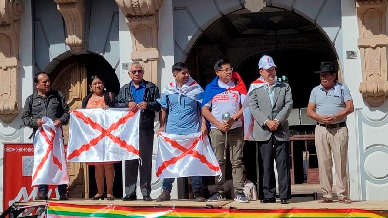 Caravana de autoridades y líderes de San Francisco Xavier busca establecer soberanía en Tigüipa