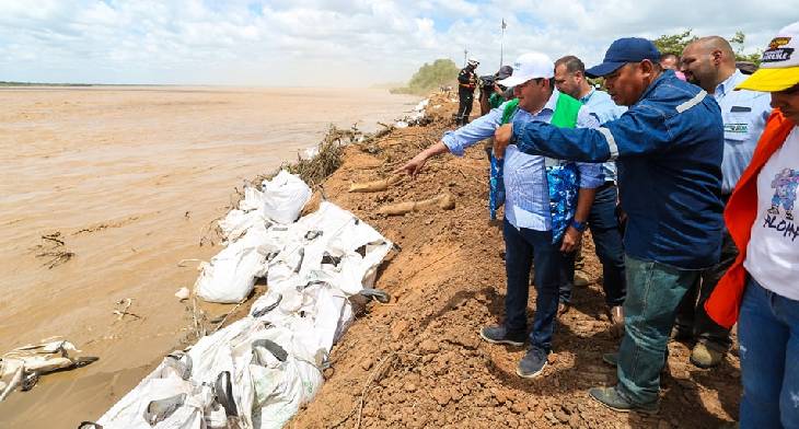 Emergencia en Montero Hoyos: Alcalde Jhonny Fernández Supervisa Zona Afectada por Riada