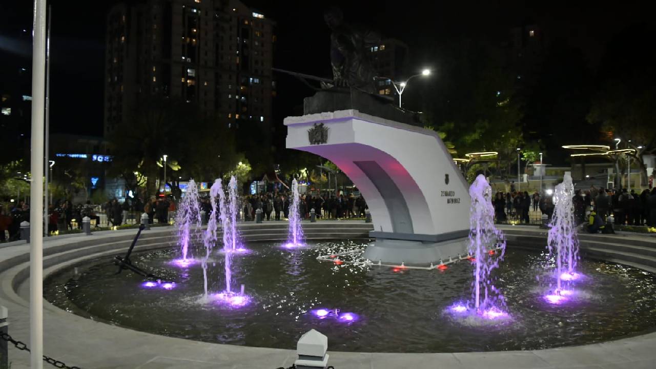 La Plaza Abaroa vuelve a brillar con luz propia bajo la gestión del alcalde Iván Arias