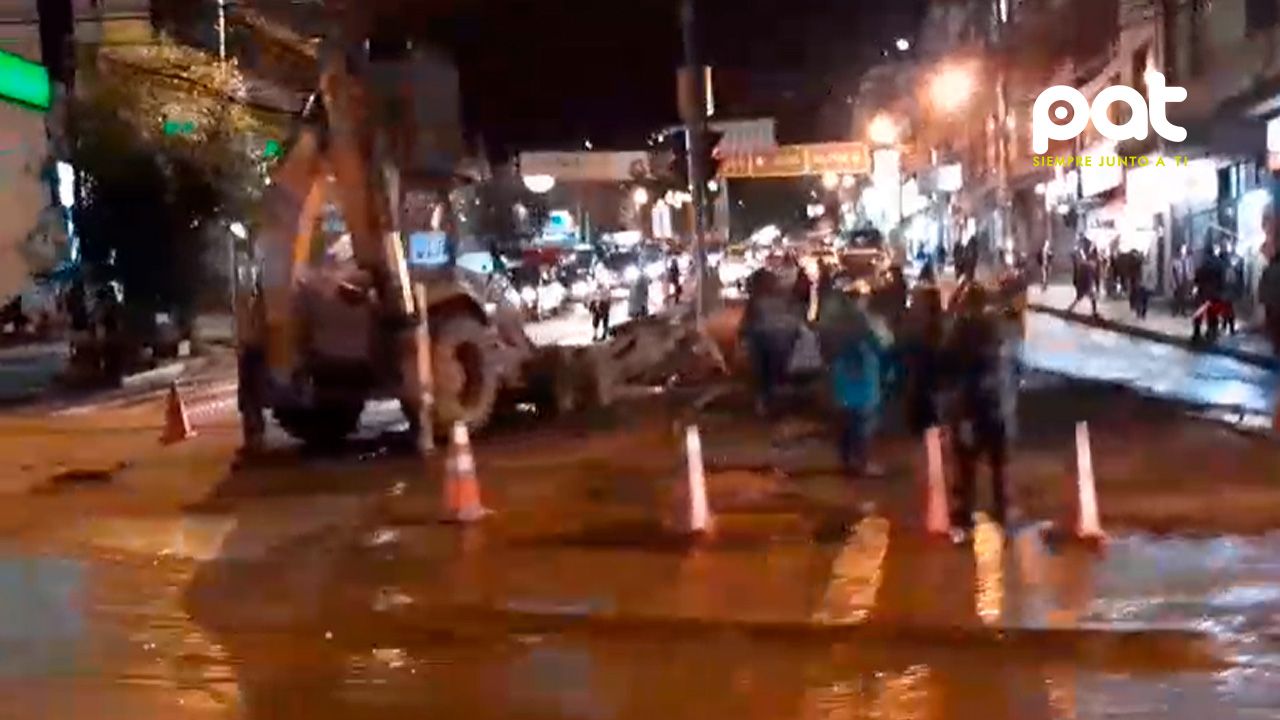Se registra nuevo hundimiento en la calle 17 de Obrajes, afectando la conectividad con la zona sur 