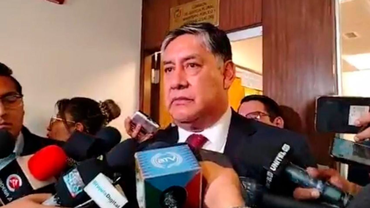 Lanchipa: No hubo filtración de información en el caso de incautación de cocaína en Oruro