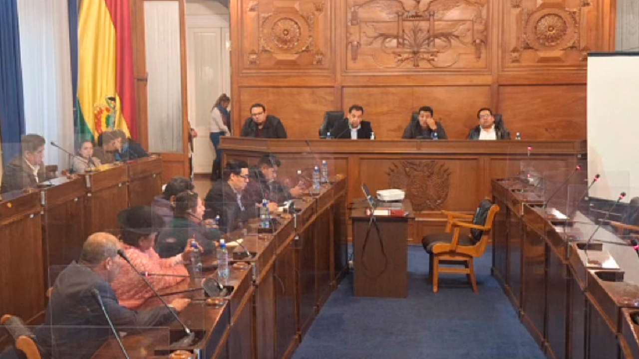  Comisión mixta de constitución resolverá impugnaciones de postulantes desde el lunes 25