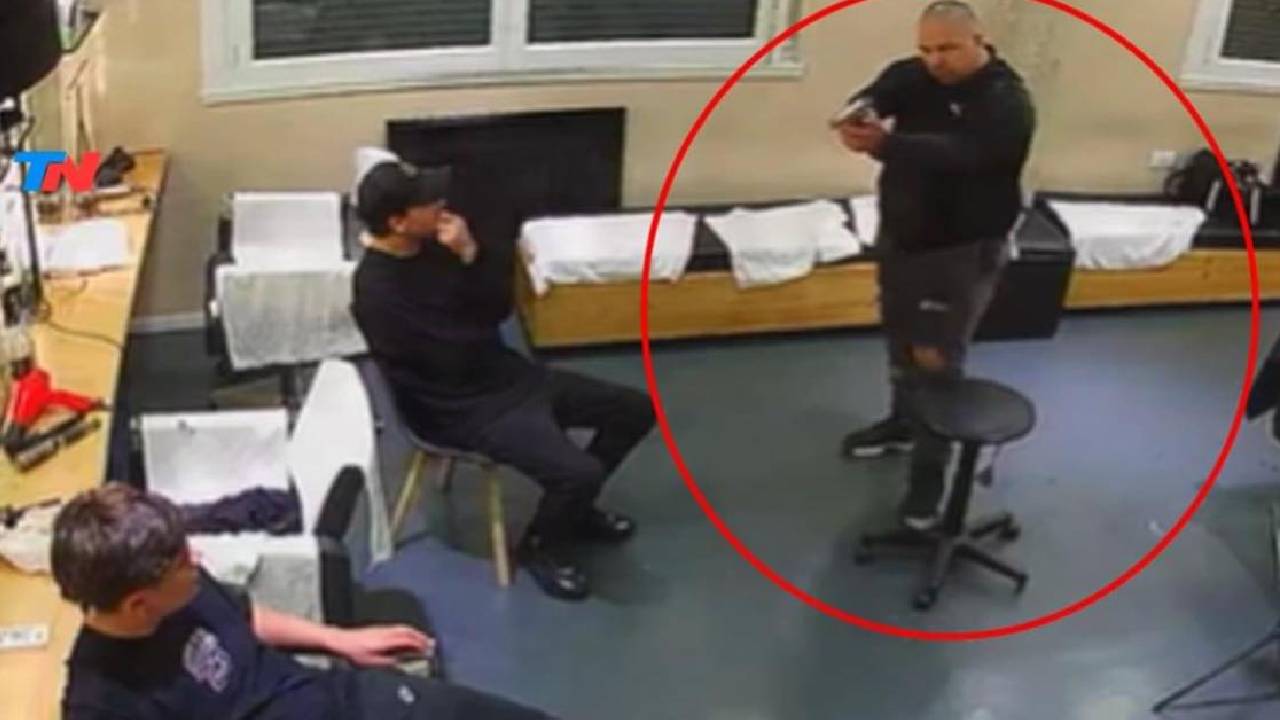 Hombre asesina a su compañero de trabajo en una peluquería