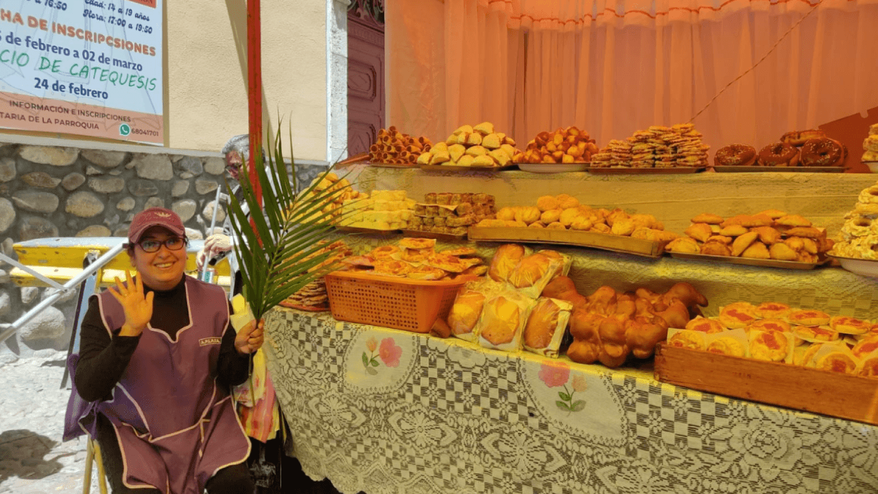 La Paz celebra su tradicional feria de la “Dulce Empanada” en Semana Santa
