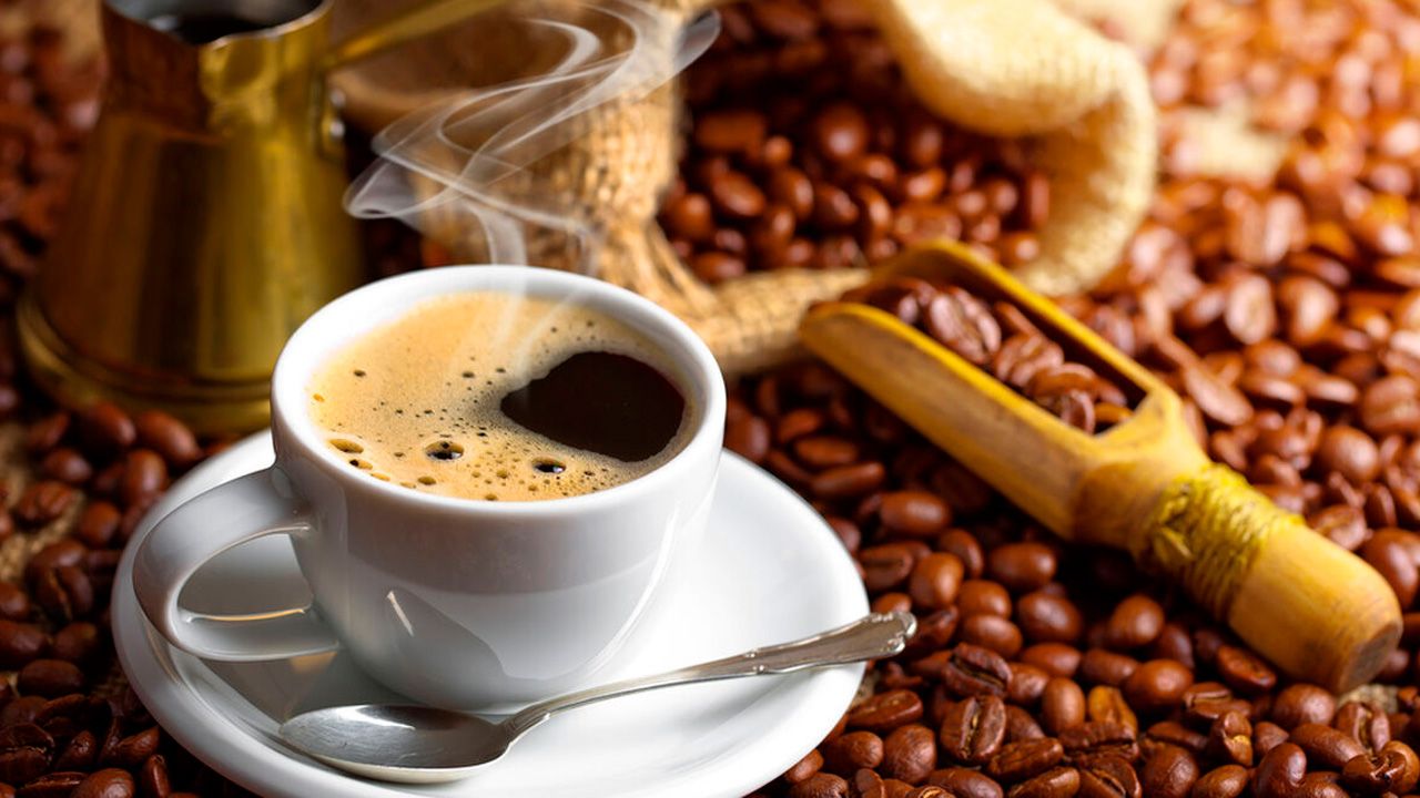 Estudio revela que el consumo de café podría reducir el riesgo de recurrencia del cáncer colorrectal