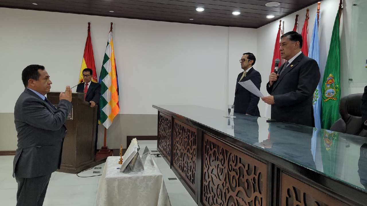 Osvaldo Dante Tejerina Ríos nombrado nuevo fiscal departamental de Cochabamba