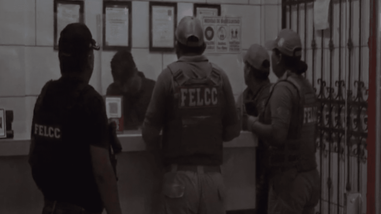 Operativo policial rescata a menores prostituidas en residenciales