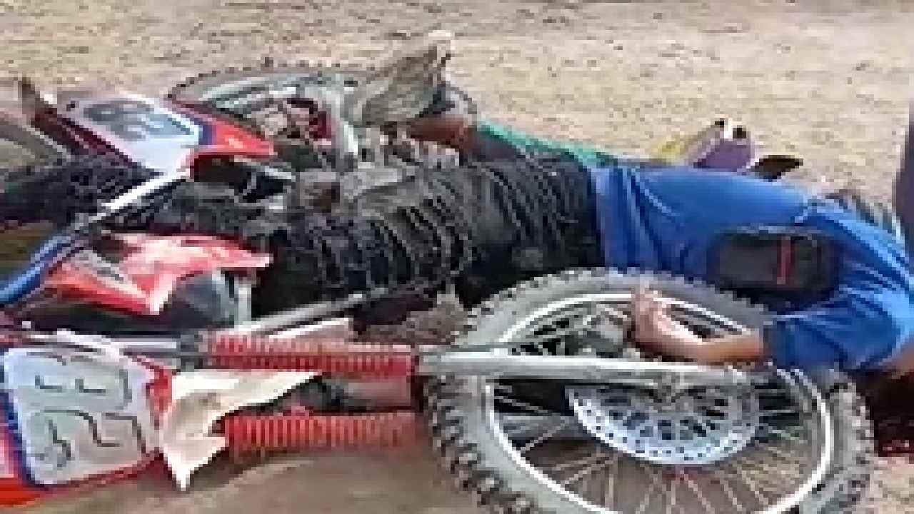 Accidente de moto en Sucre dos personas heridas