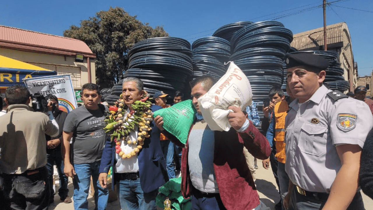 Gobierno apoya a seis municipios de Cochabamba afectados por sequía