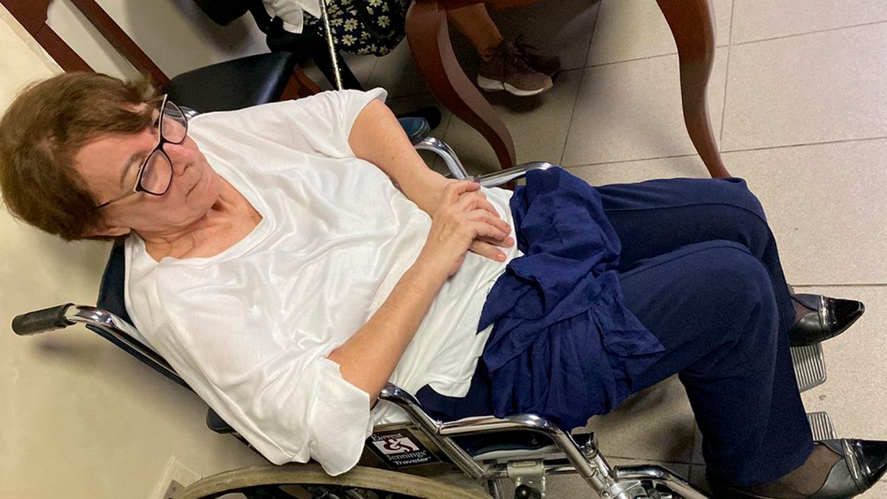 Eidy Roca logra viajar a Argentina para su tratamiento médico