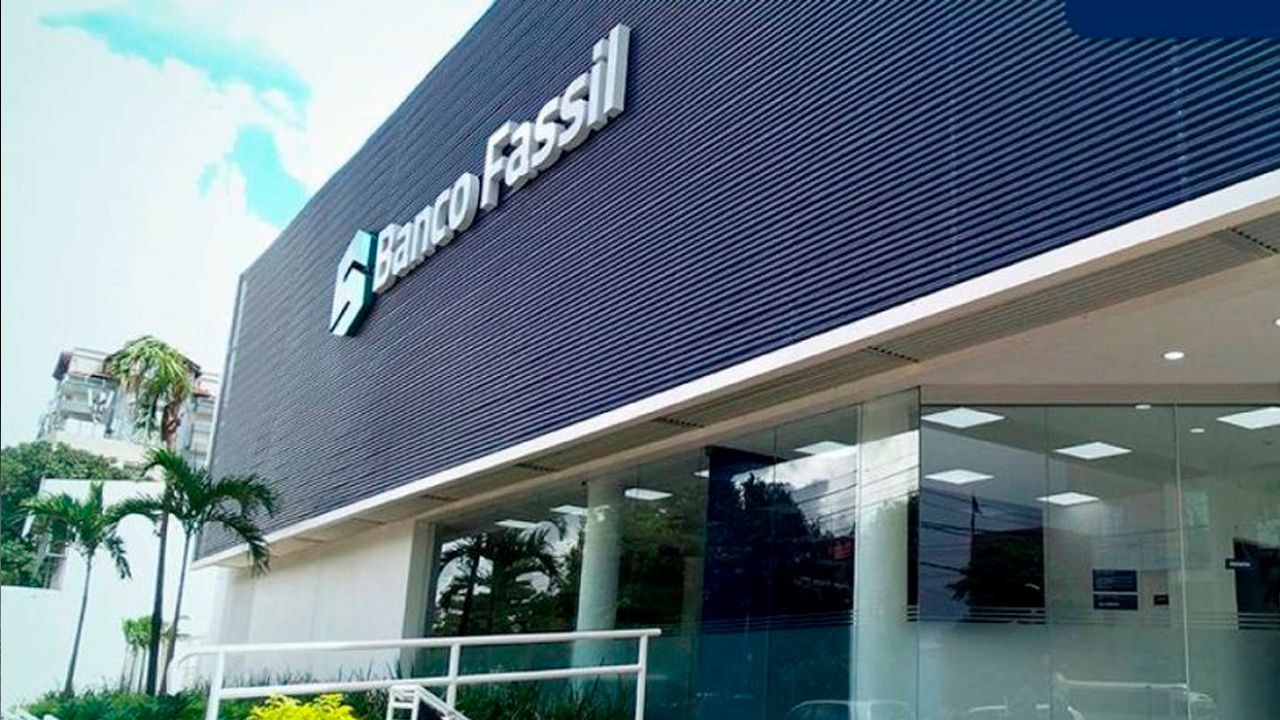 Ocho bancos están interesados en adquirir la cartera de Fassil