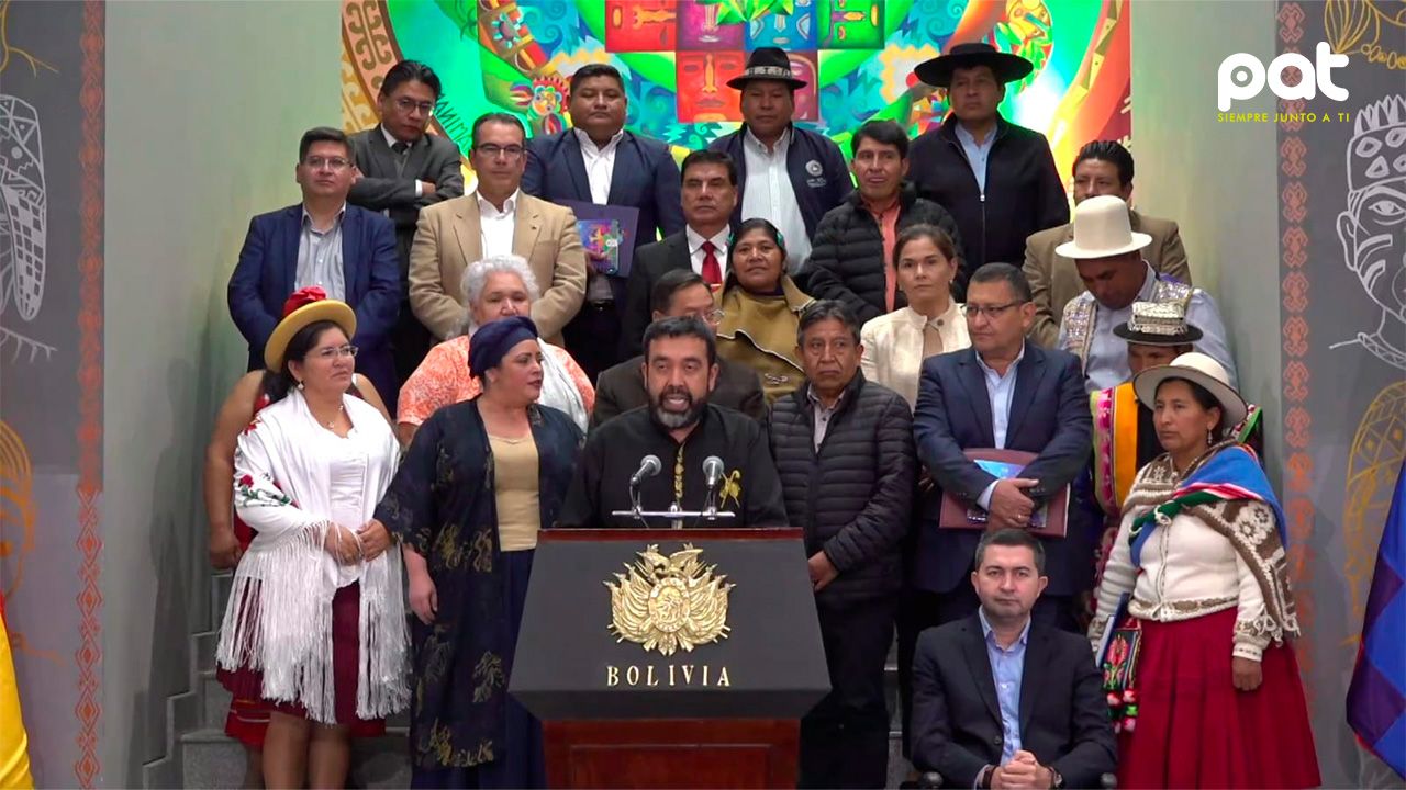 Consejo Nacional de Autonomías declara emergencia y exige aprobación de créditos externos para reactivación económica