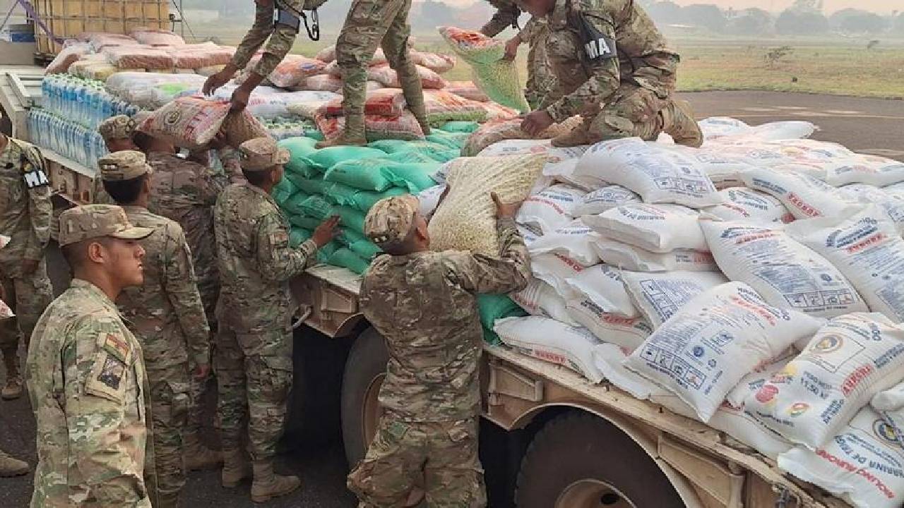 Bolivia envía 70 toneladas de ayuda humanitaria a Brasil