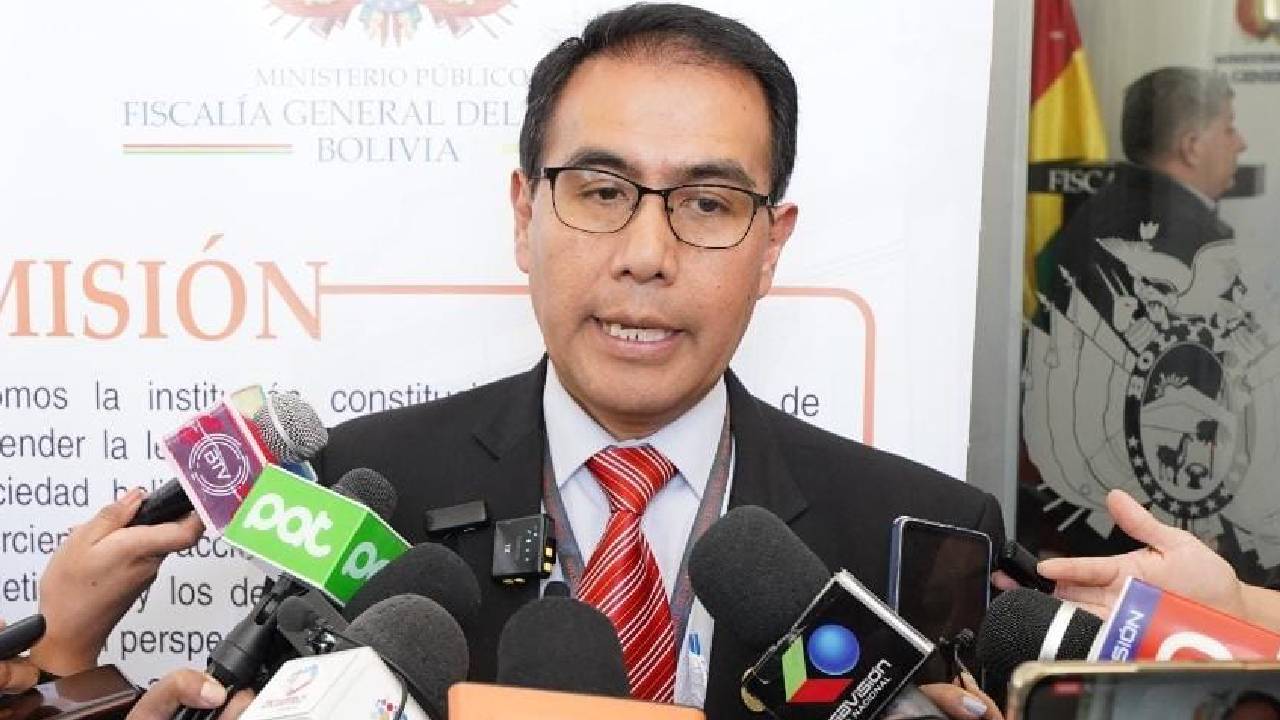Denuncia del Diputado Rolando Cuellar contra el fiscal general contiene acusaciones falsas y carece de elementos racionales mínimos
