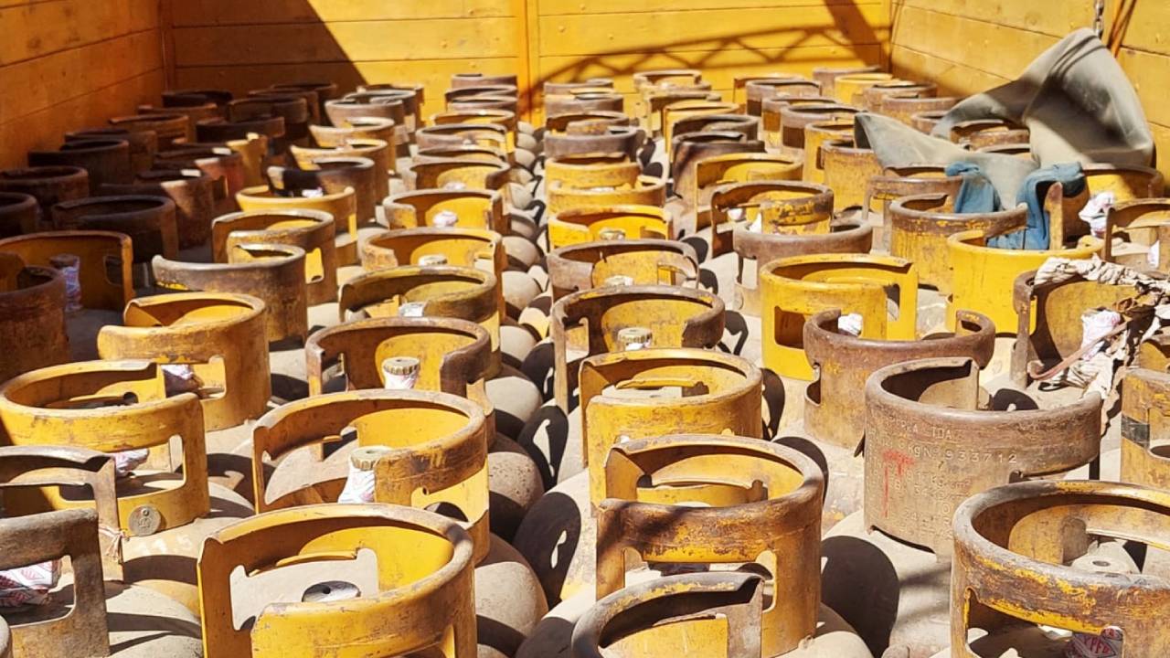La  ANH intercepta tres vehículos con más de 530 garrafas de glp que pretendían ser desviadas al mercado ilegal