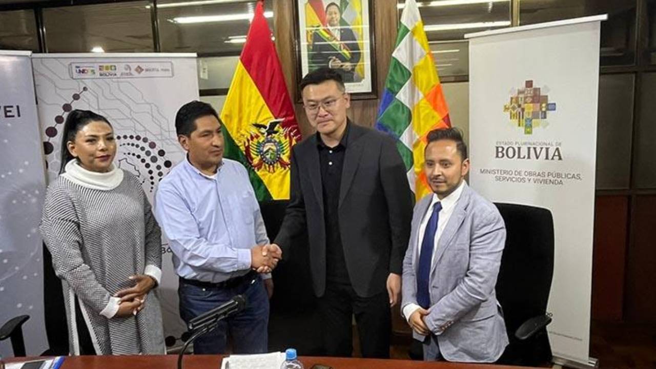 En su 8va versión Huawei Bolivia lanza la convocatoria de Semillas para el Futuro 2024