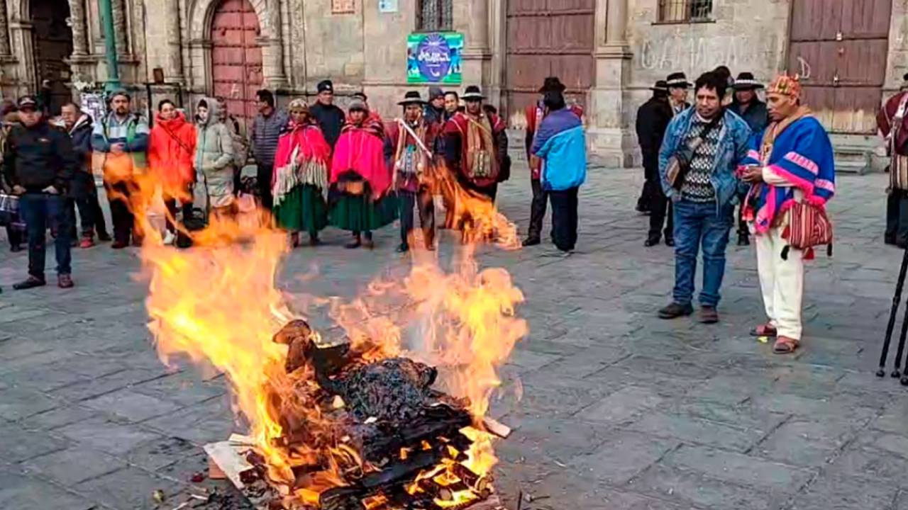Inician los actos por el Año Nuevo Andino con el ritual a la Pachamama