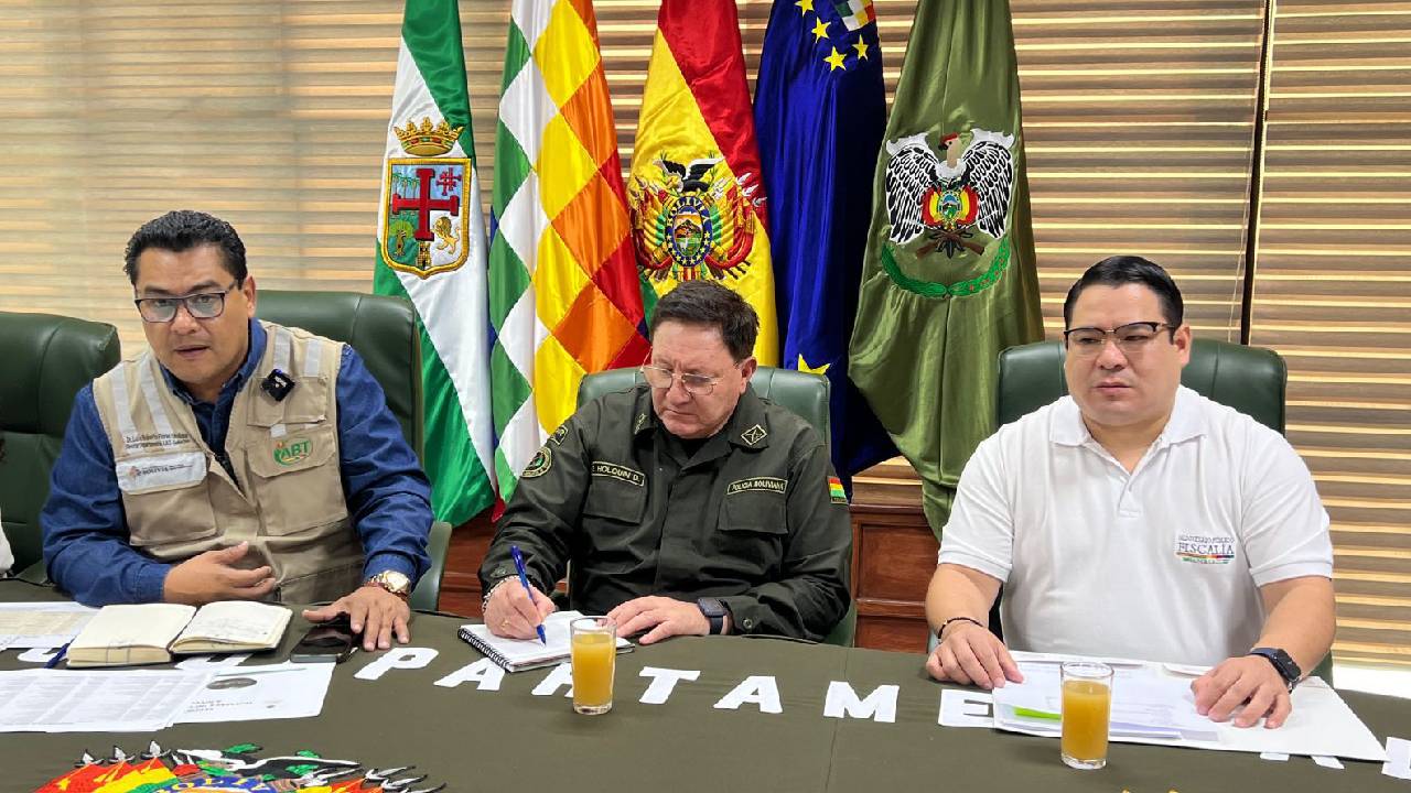 Fiscalía de santa cruz participó de reunión interinstitucional para asumir acciones contra incendios
