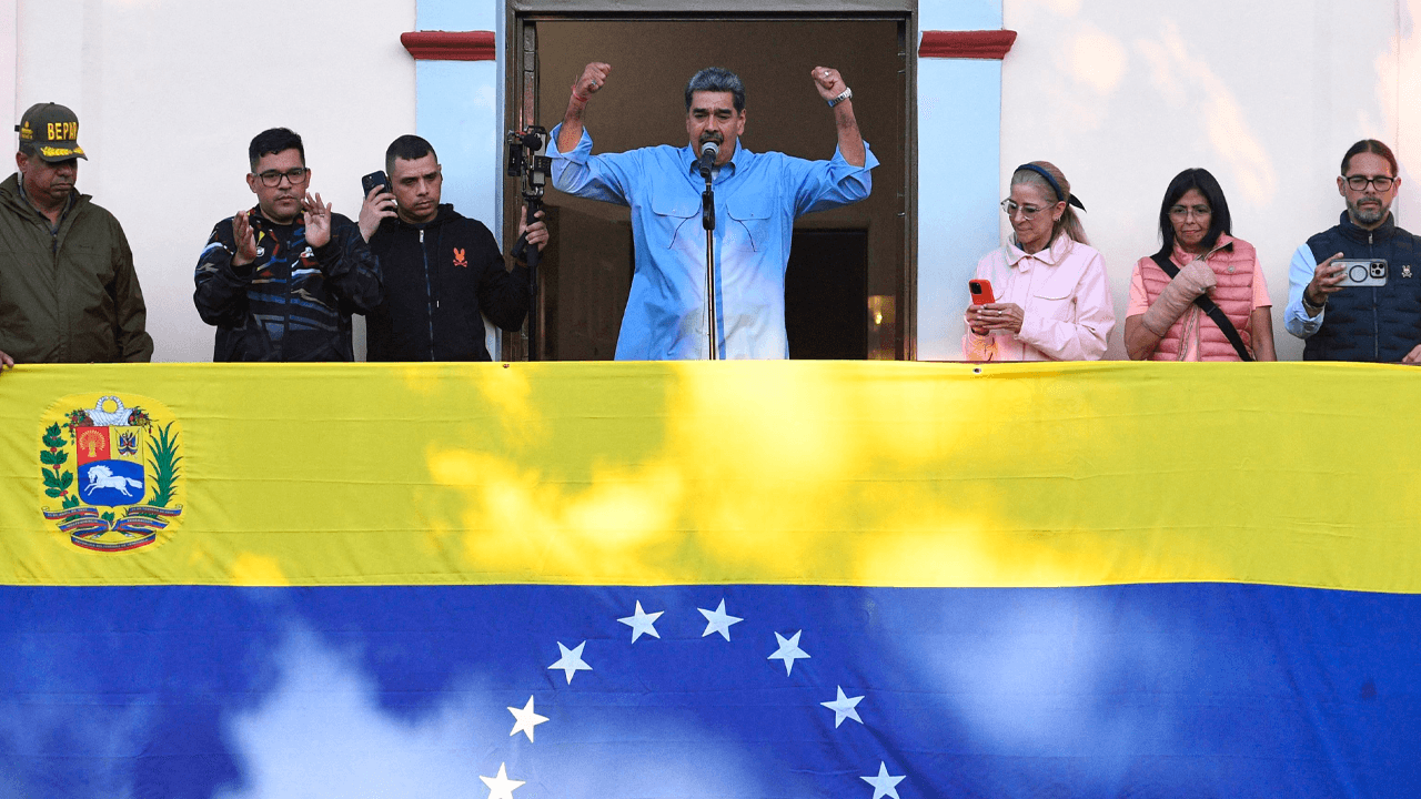 Maduro inicia persecución política y acusa a oposición de muertes