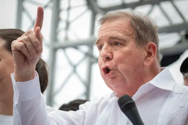 Oposición venezolana denuncia ley contra ONG como "peligroso instrumento de censura"