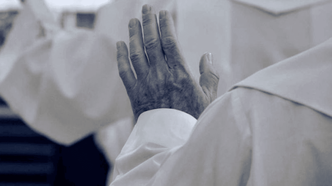 Denuncian a un sacerdote por pederastía con niños discapacitados