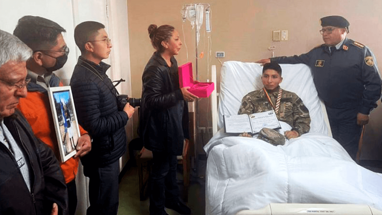 El Ejército graduará a los dos cadetes accidentados en ‘el salto de la muerte’