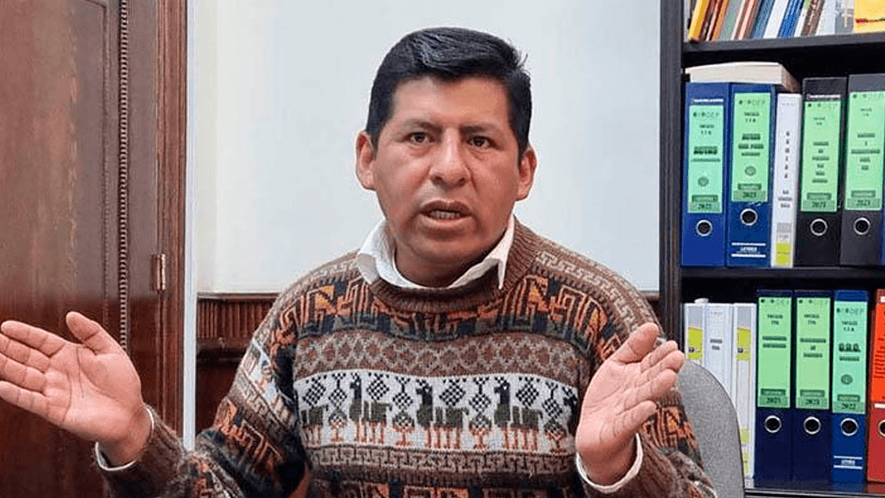 TSE descarta referéndum para el 1 de diciembre y critica errores del ejecutivo