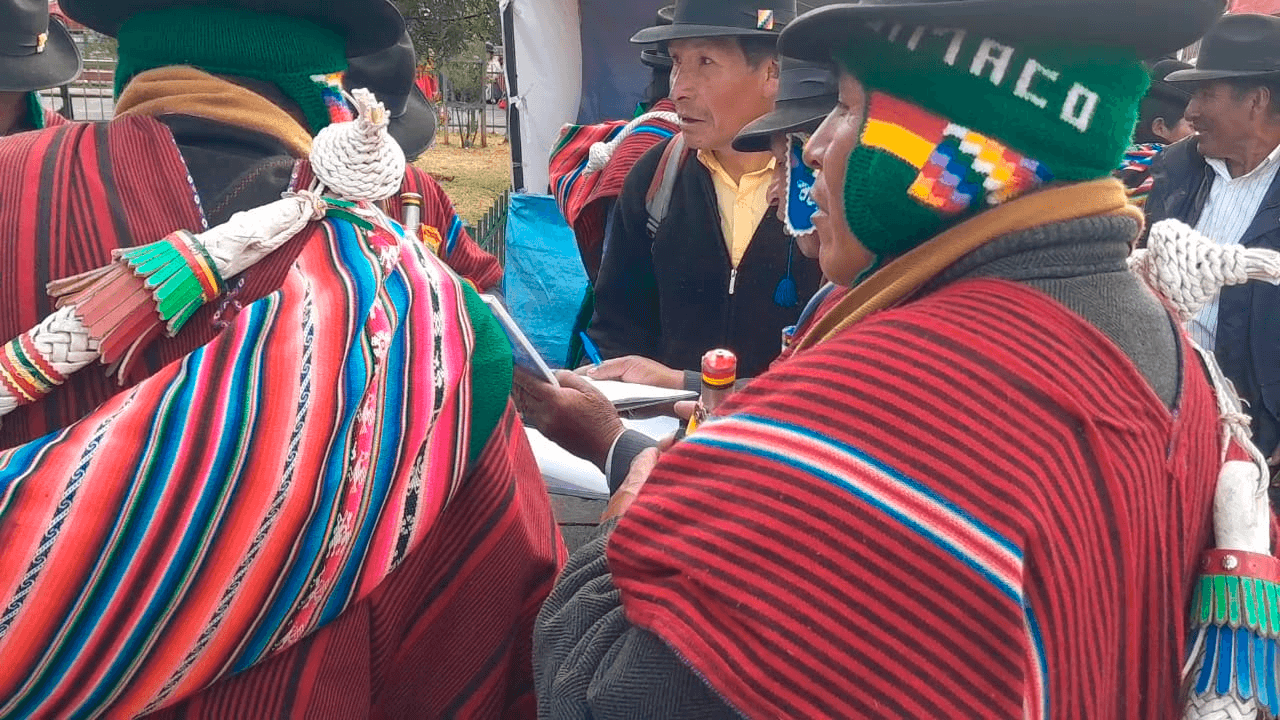 Defensor del Pueblo llama al diálogo para resolver conflicto con la Federación “Tupac Katari”