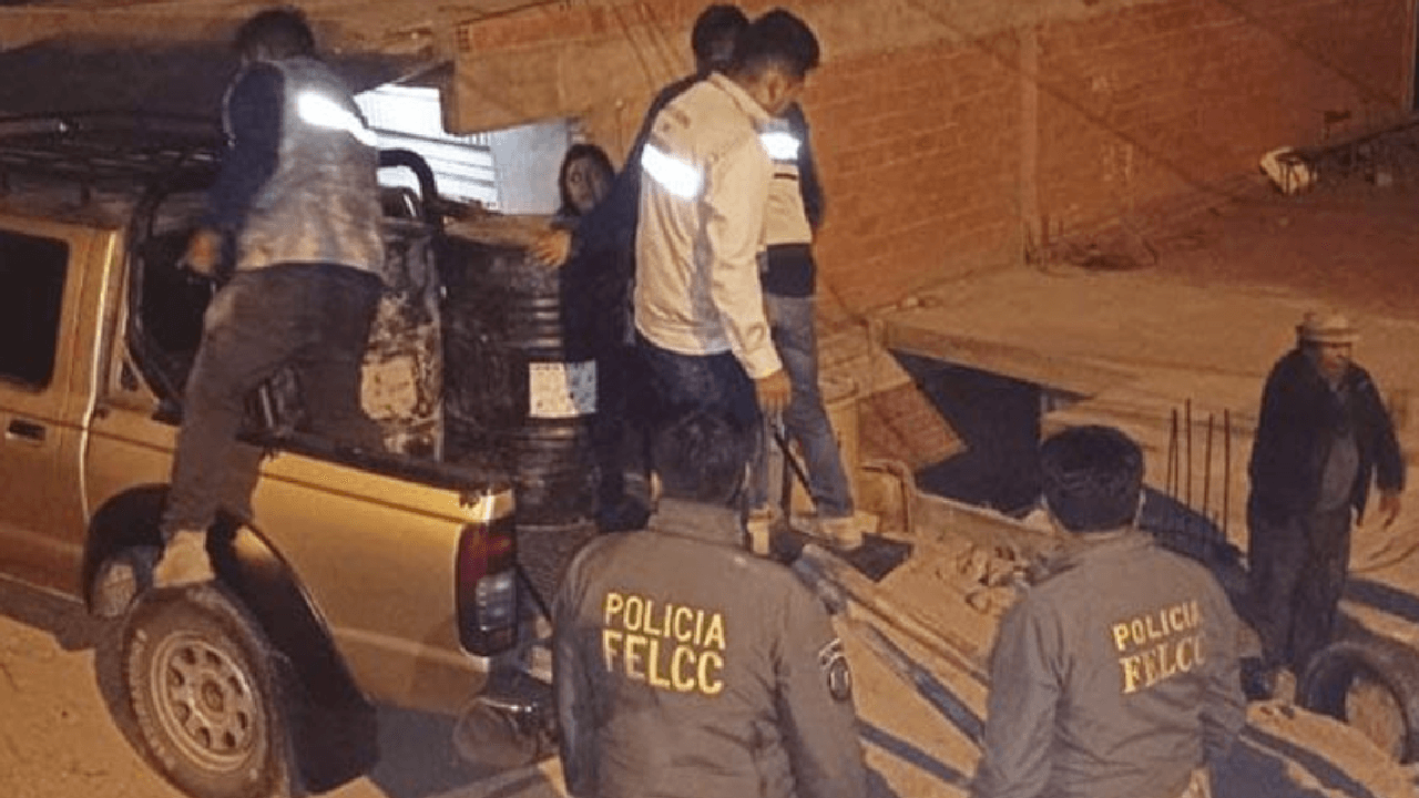 Operativo Anticontrabando: Hallan 18 contenedores de combustible en Tahuantinsuyo