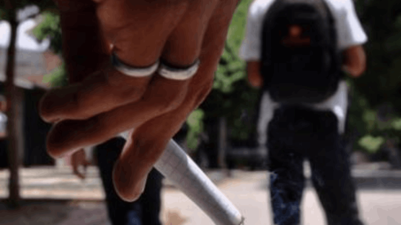  Expulsaron a cuatro estudiantes de un colegio por microtráfico de drogas