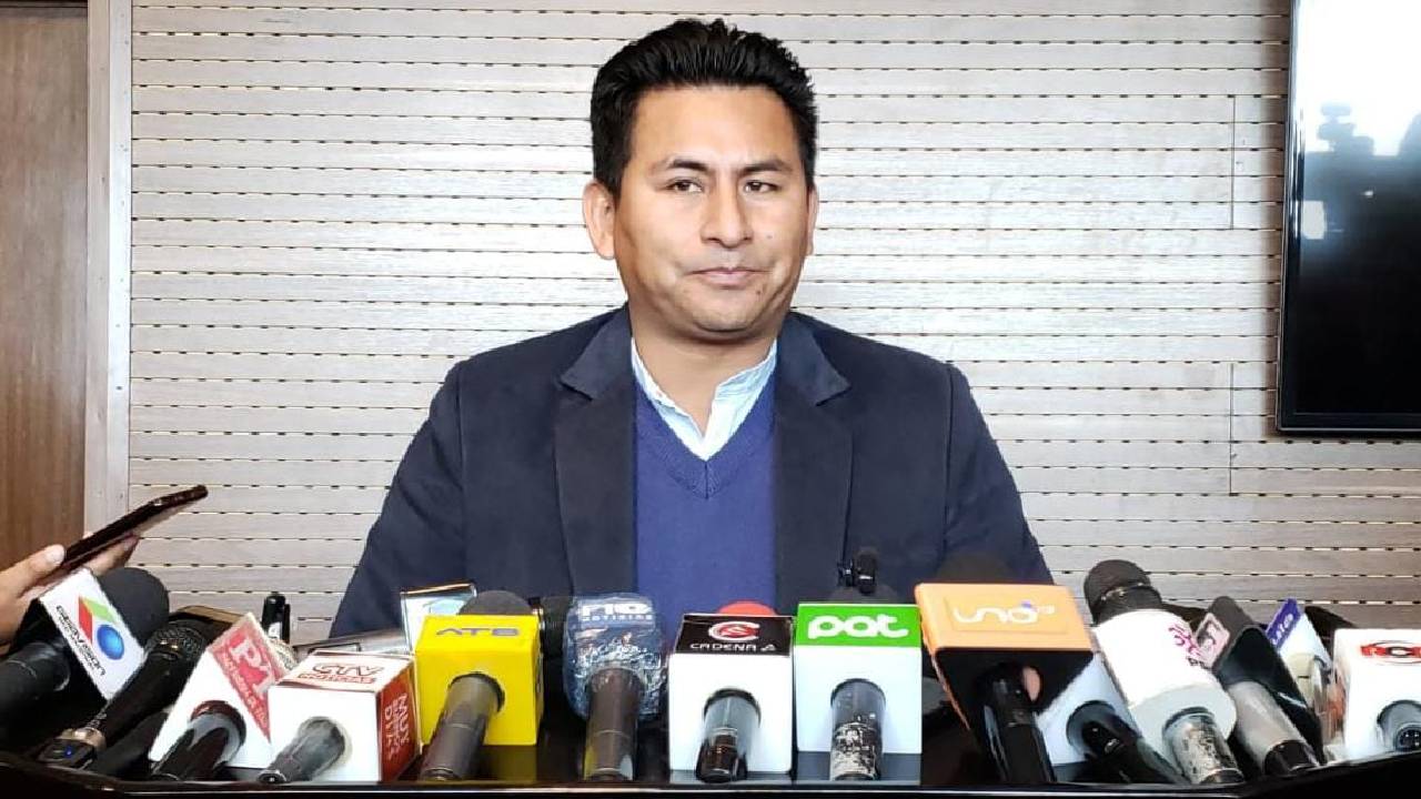 "Arce se está quedando solo": Diputado Gualberto Arispe acusa al presidente de amenazas y evasión