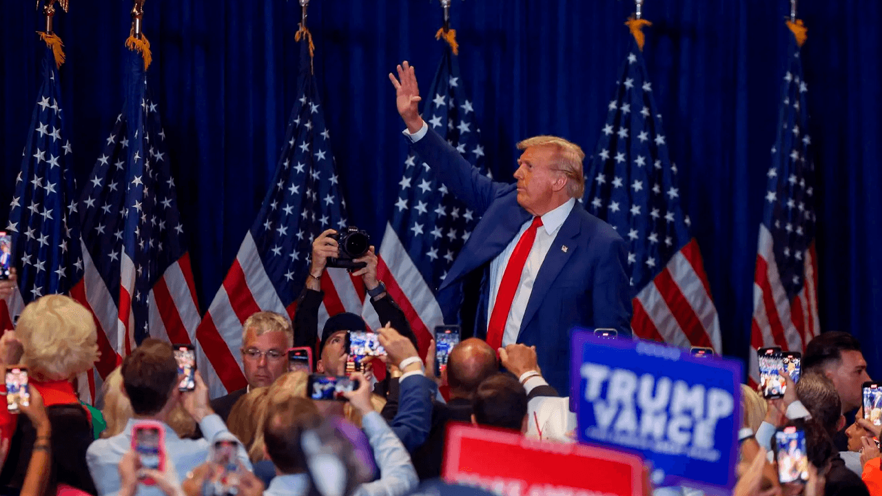 Trump apunta al voto latino, confiado en su creciente apoyo entre esta comunidad