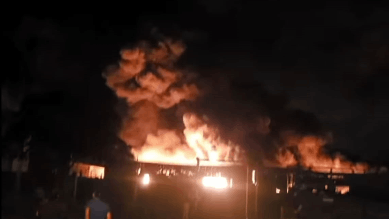 Incendio de magnitud en una empresa de embalaje “Empacar”