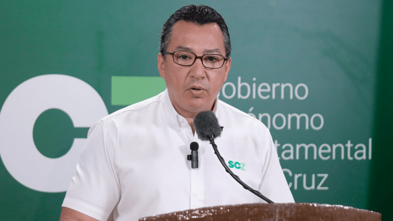 Santa Cruz enfrenta 40 incendios forestales que arrasan más de 7 millones de hectáreas
