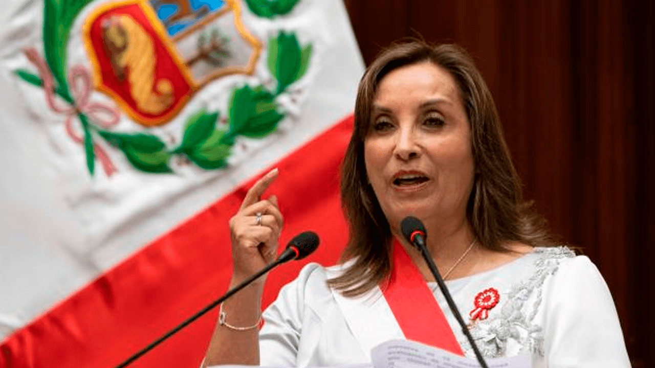  Boluarte pide atención urgente al congreso sobre proyecto de ley contra el 'terrorismo urbano'