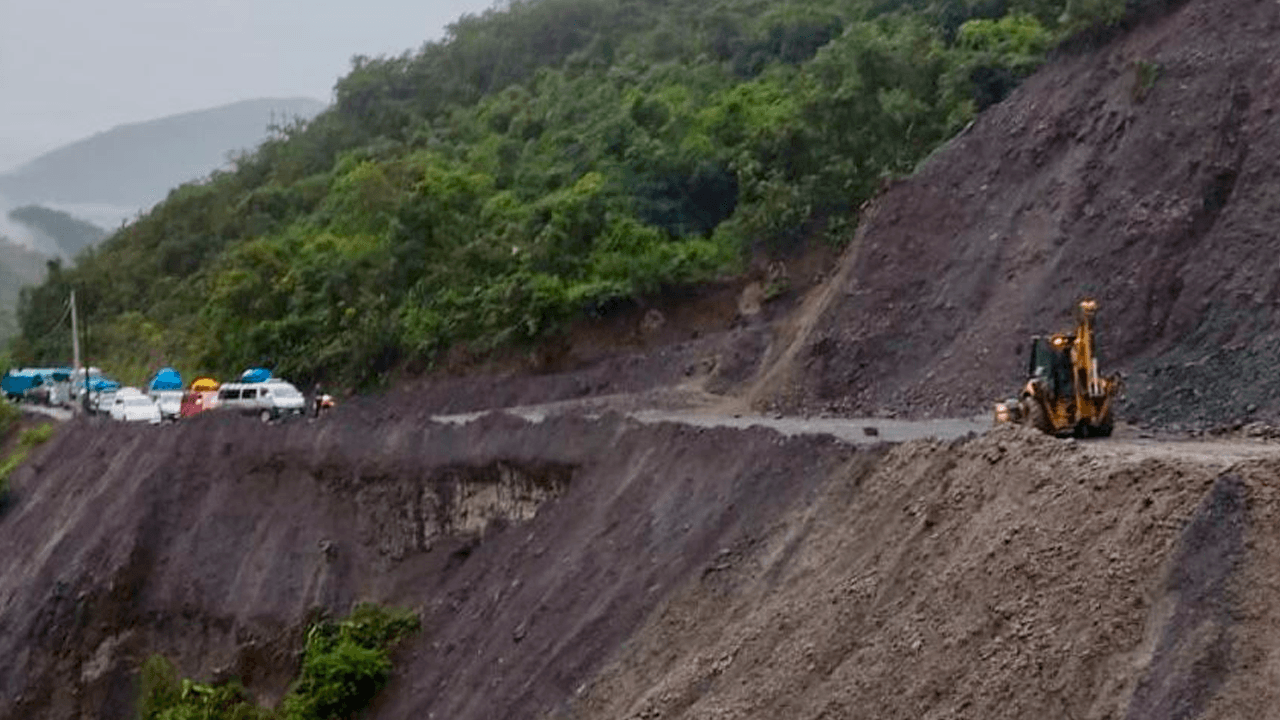 La ABC invierte bs 241 MM en la construcción de la carretera Unduavi-Chulumani
