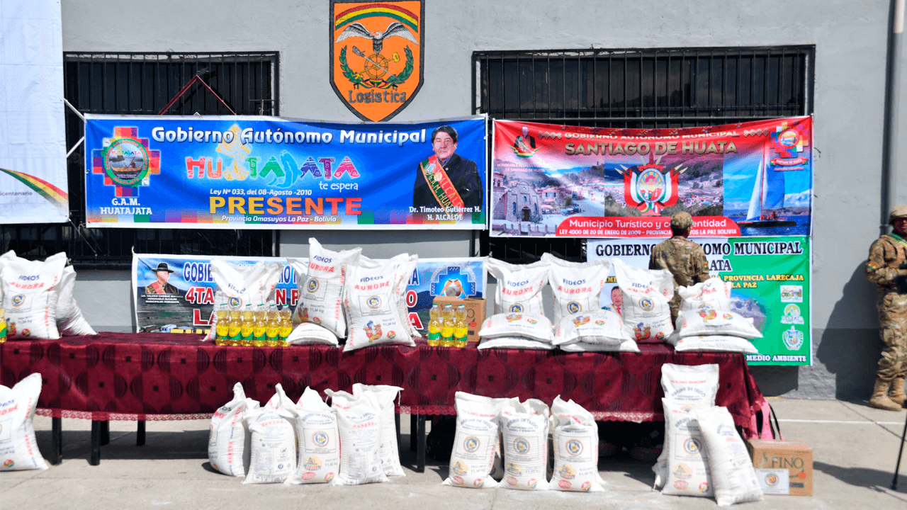 Gobierno boliviano distribuye 108 toneladas de ayuda humanitaria a municipios afectados en La Paz