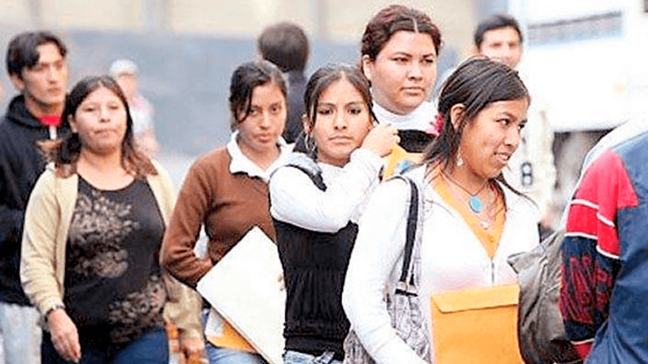 Desempleo femenino en Bolivia: 4 de cada 100 mujeres buscan trabajo