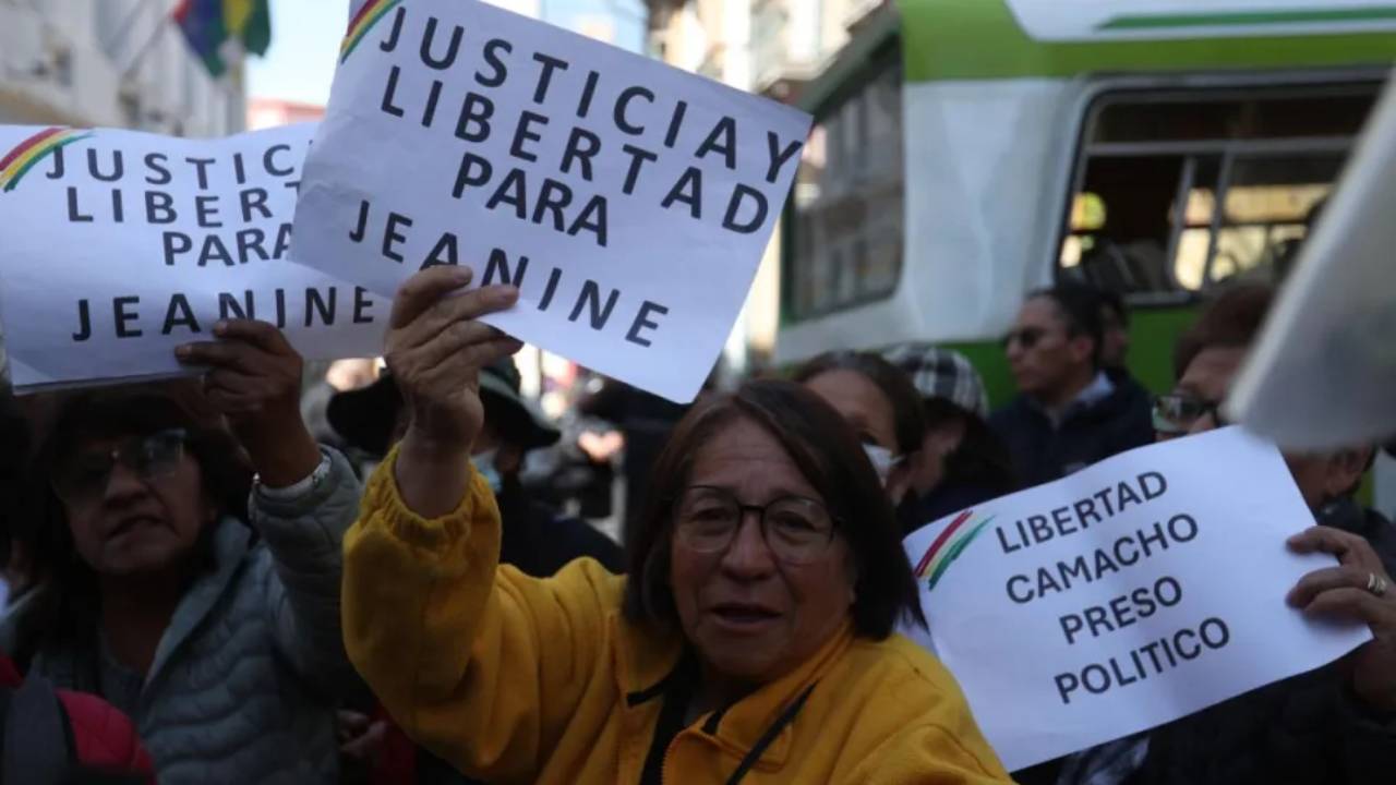Opositores califican de "infamia" y "venganza" el juicio por el caso "Golpe de Estado I"