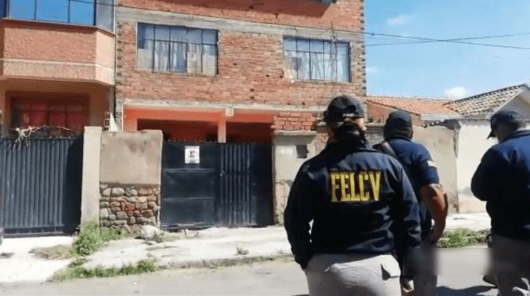 Madre de dos niños es encontrada muerta en Cochabamba; buscan a su pareja como sospechoso