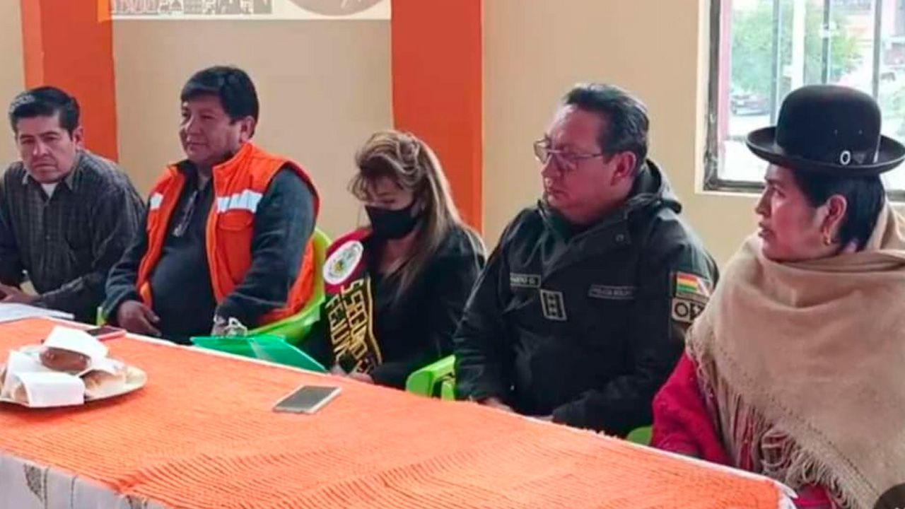 El Alto lanza 'Escuela Vecinal' para combatir la delincuencia y fortalecer la seguridad ciudadana