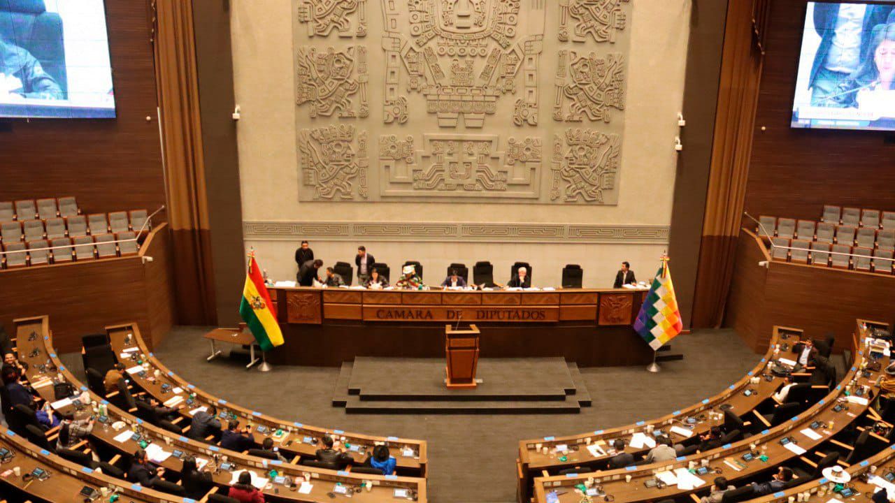 Legislatura de Israel Huaytari aprueba financiamiento millonario para proyectos de infraestructura y electrificación en Bolivia