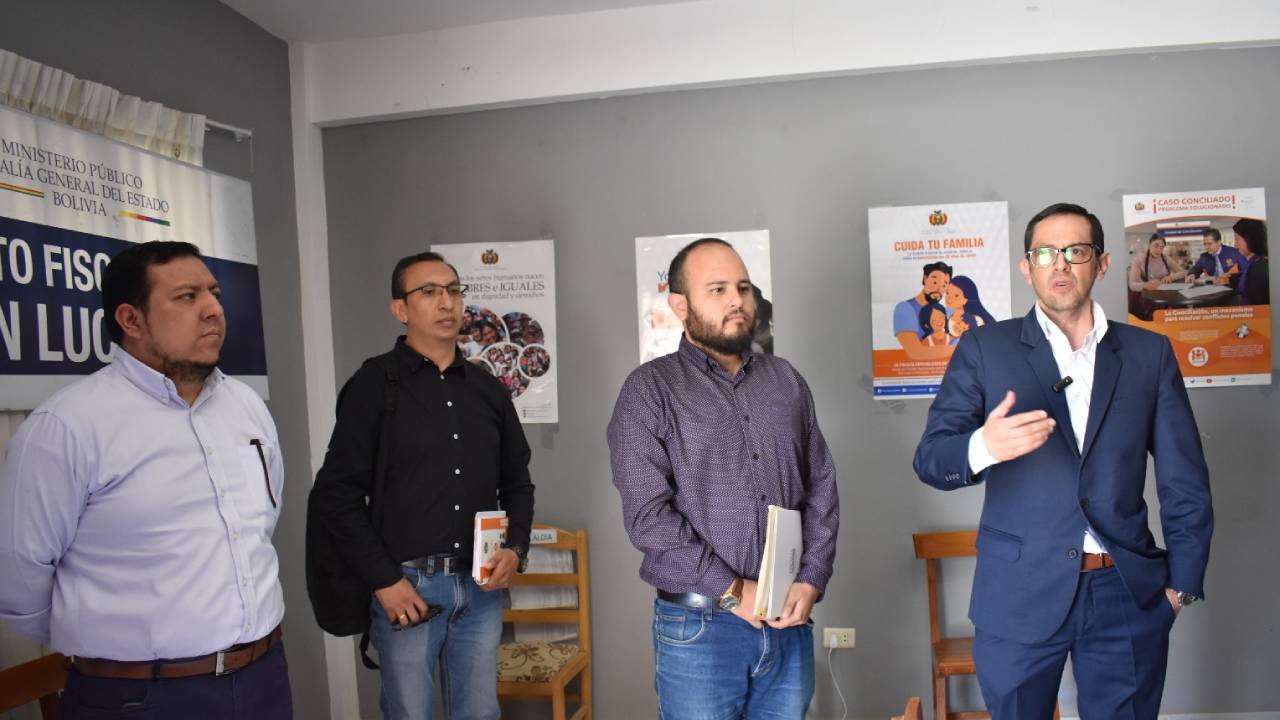 Fiscal Departamental de Chuquisaca realiza inspección en Asientos Fiscales de Los Cintis para garantizar justicia