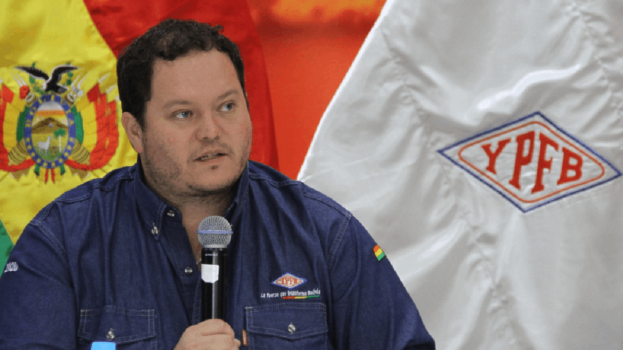 YPFB afirma que el suministro de  combustibles se encuentra en  condiciones normales