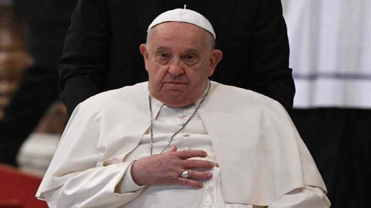 El papa francisco pide investigar un posible "genocidio" en Gaza