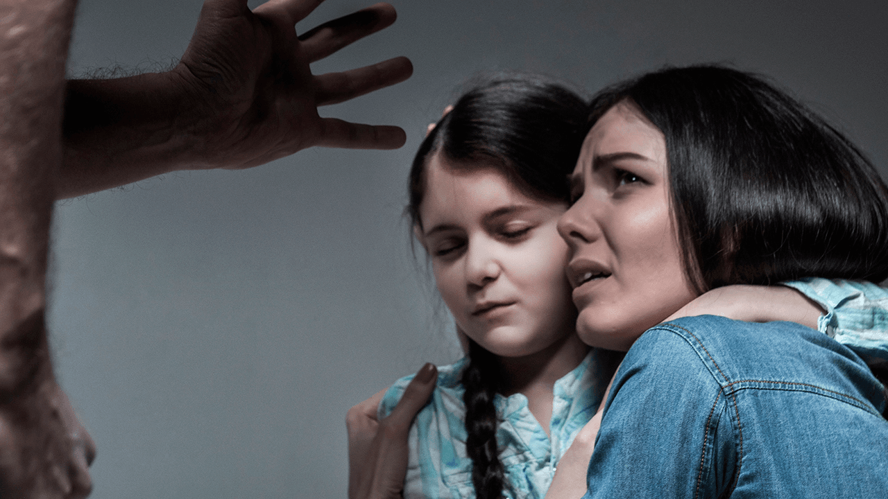 Feminicidio en Tarija: La mató a piedrazos delante de sus hijas