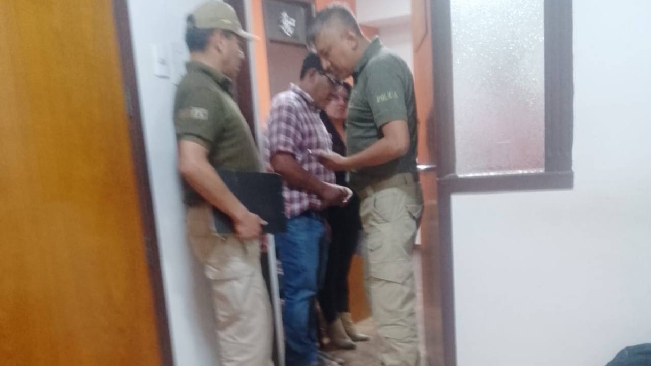 Aprehenden al diputado Héctor arce y lo trasladan a la FELCC de Cochabamba