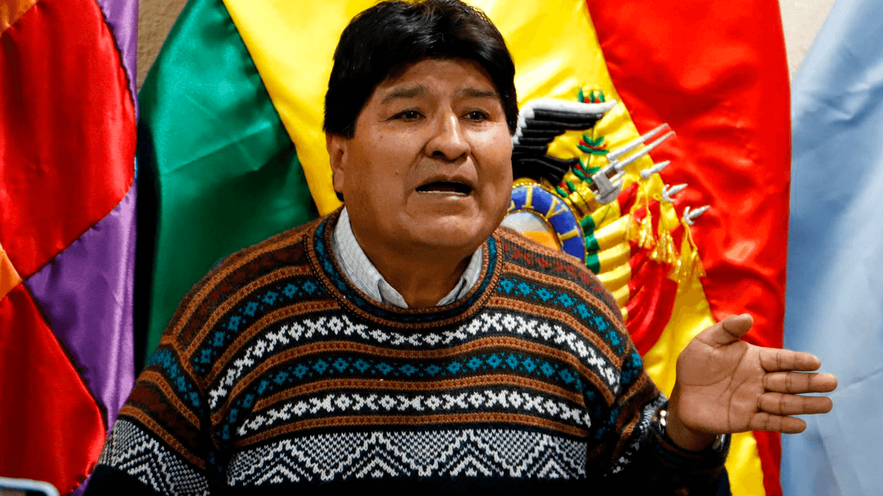 Evo denuncia que la derecha quiere incriminarlo en el caso Fassil