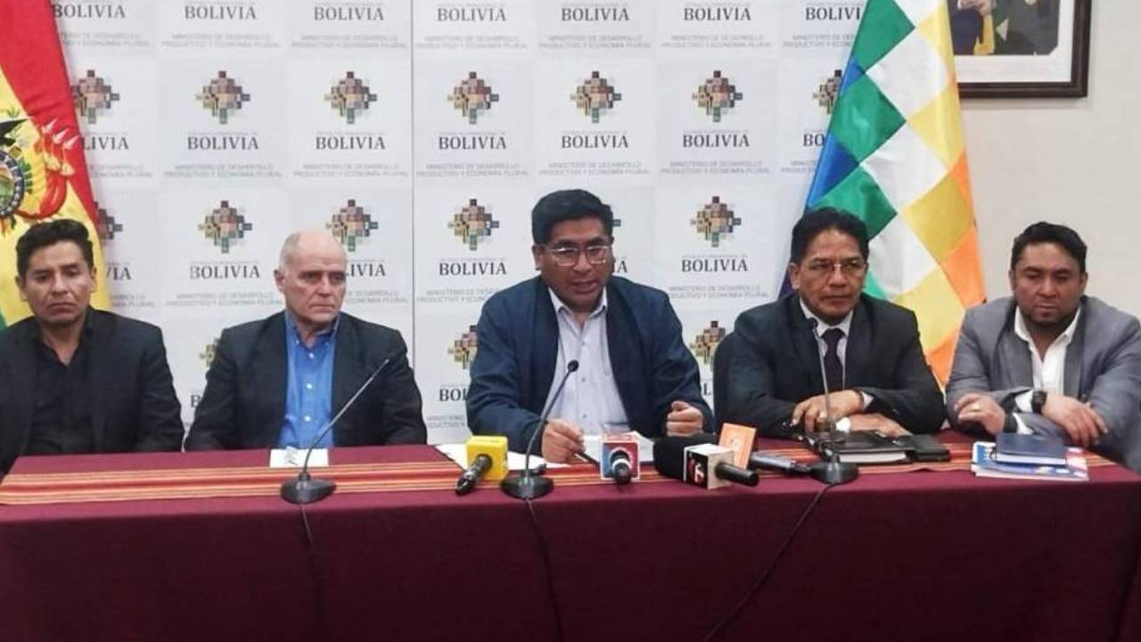El jueves se decidirá si se levanta el veto a la exportación de aceite