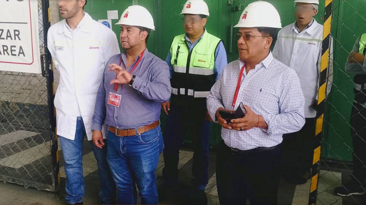 Gobierno refuerza controles para garantizar aceite a precio justo y frenar contrabando